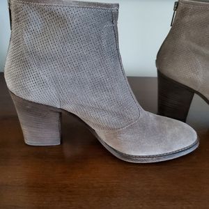 Aquatalia leather boots
